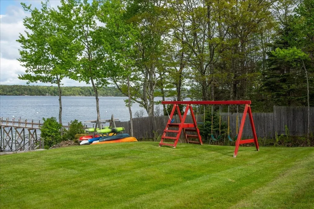 7A Wave Crest Drive Boothbay ME 04544
