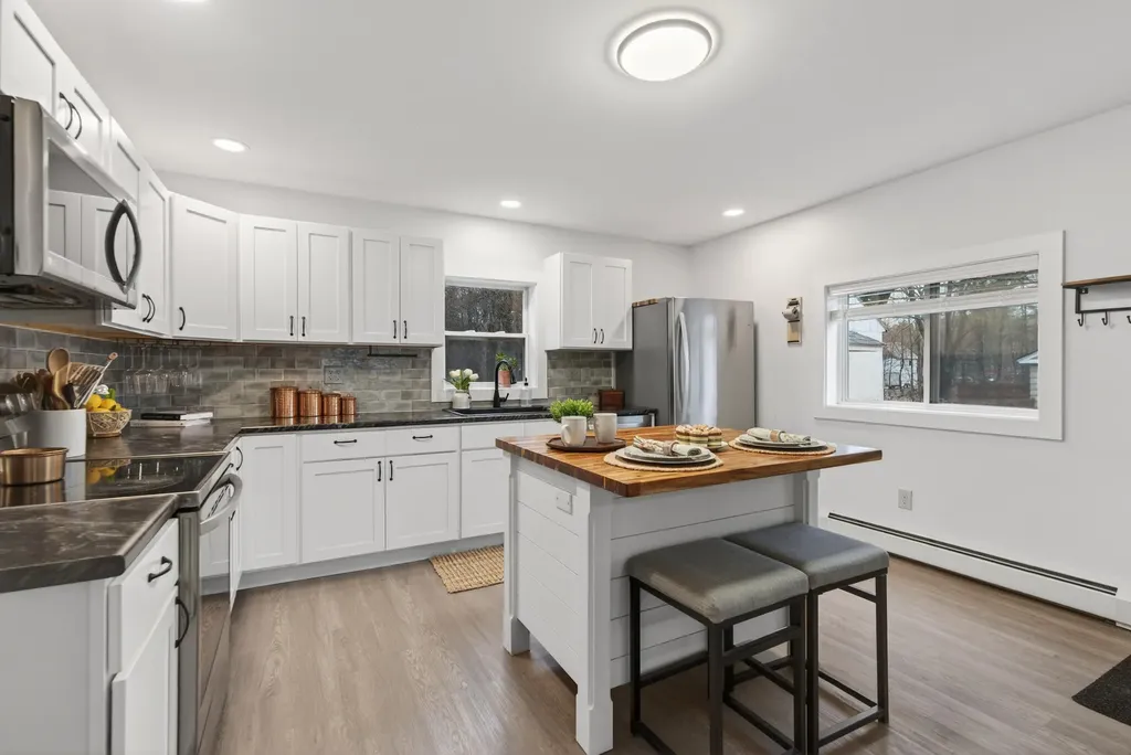 510 Minot Avenue Auburn ME 04210