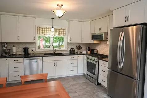 1128 Chase Road Veazie ME 04401