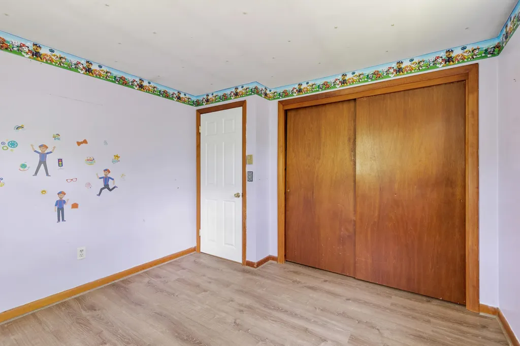 81 Highland Road Standish ME 04084