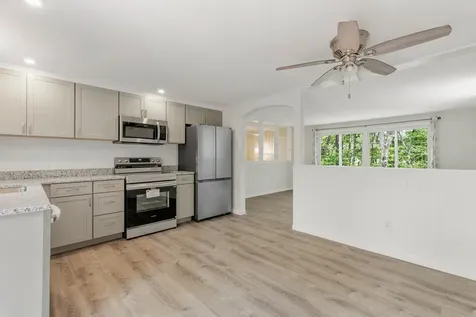 81 Highland Road Standish ME 04084