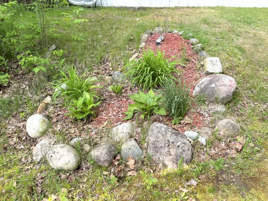 70 Amys Circle Dresden ME 04342