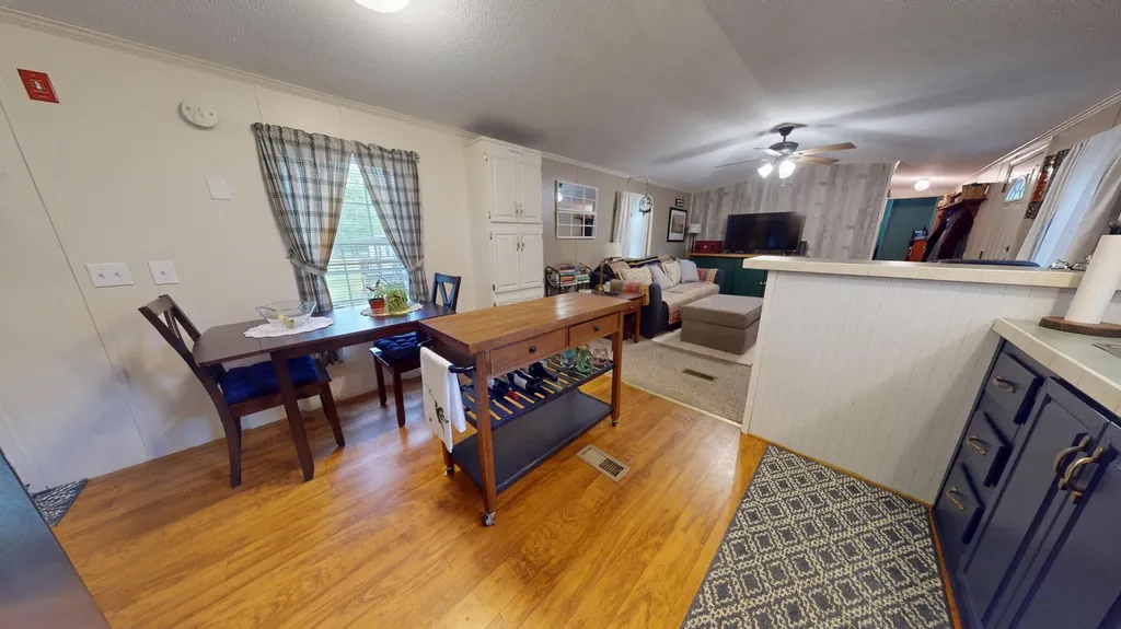 70 Amys Circle Dresden ME 04342