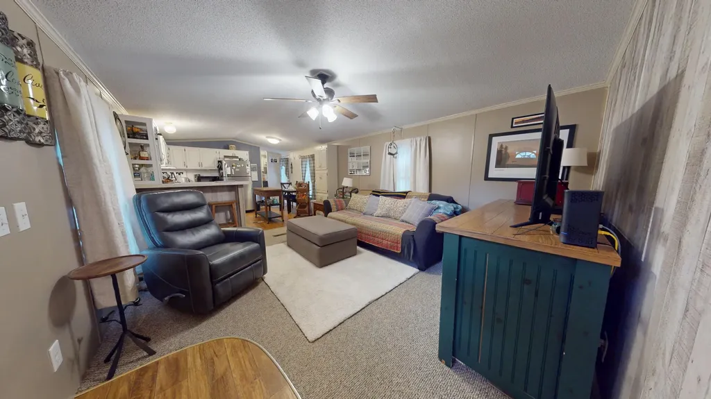 70 Amys Circle Dresden ME 04342