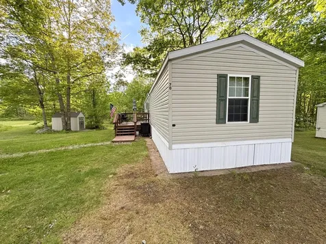 70 Amys Circle Dresden ME 04342