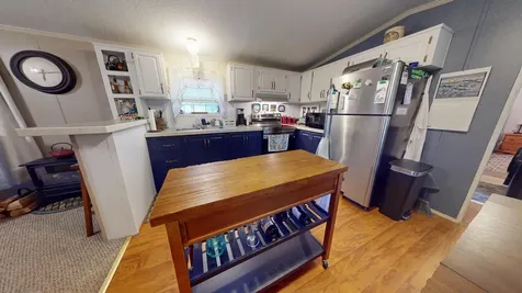 70 Amys Circle Dresden ME 04342