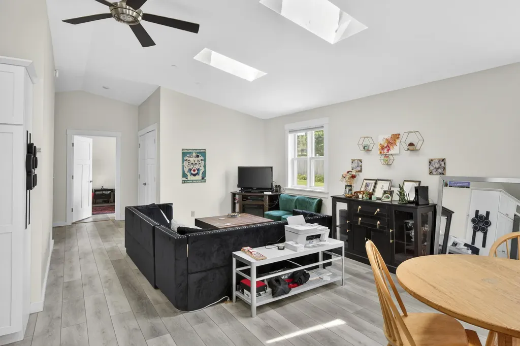 171 N Main Street Rockland ME 04841