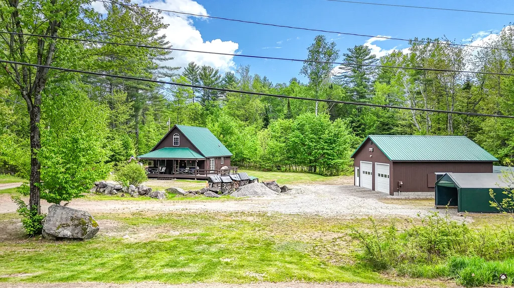 5 Hansen Lane Roxbury ME 04275