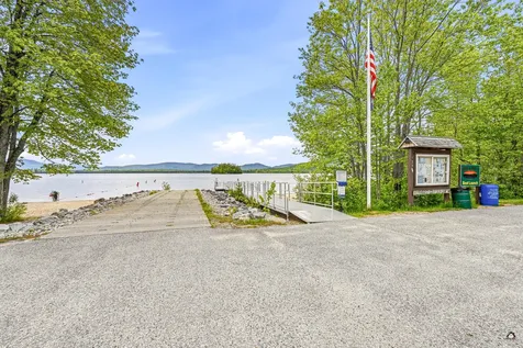 5 Hansen Lane Roxbury ME 04275