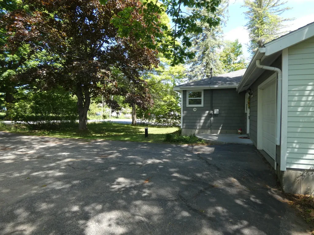 59 Route 41 Winthrop ME 04364