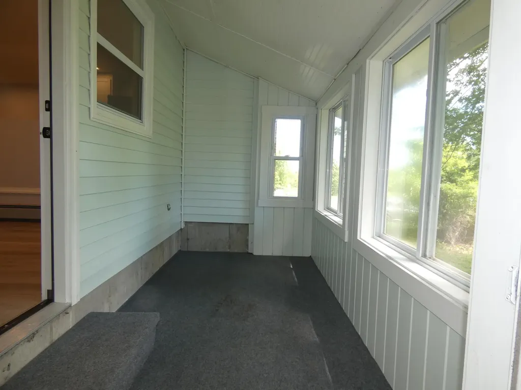 59 Route 41 Winthrop ME 04364