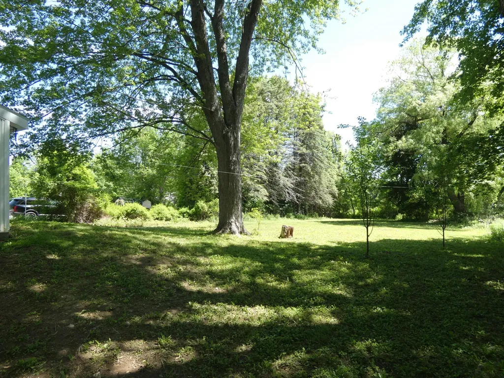 59 Route 41 Winthrop ME 04364