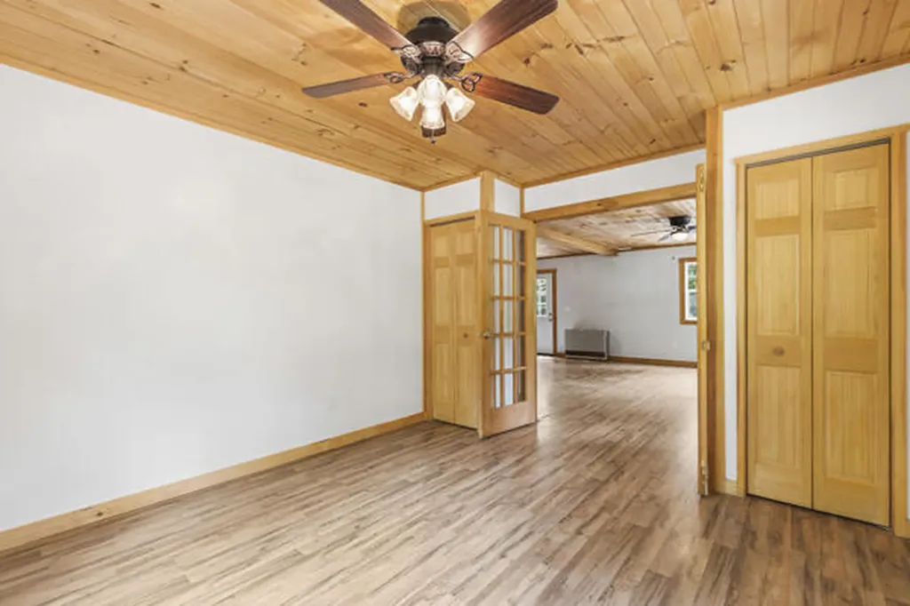 39 Freemont Avenue Baldwin ME 04024
