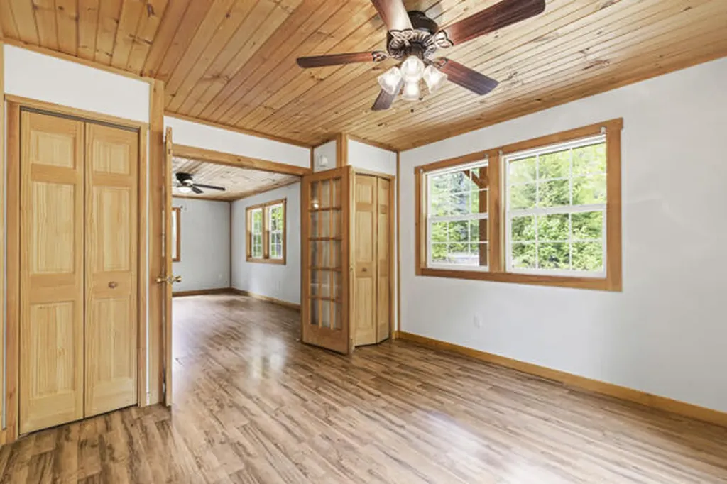 39 Freemont Avenue Baldwin ME 04024