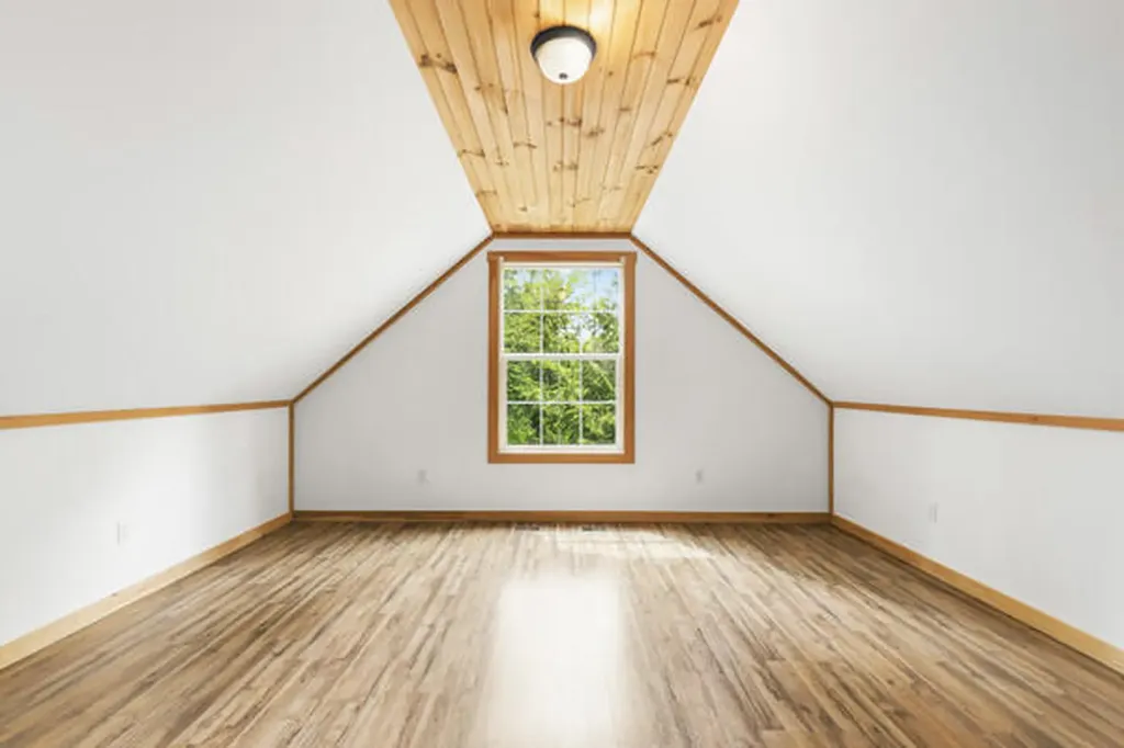 39 Freemont Avenue Baldwin ME 04024