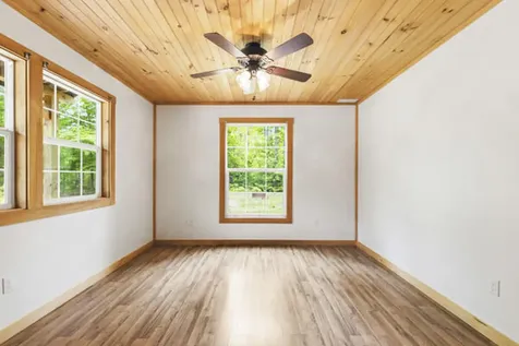 39 Freemont Avenue Baldwin ME 04024