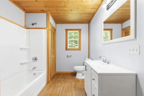39 Freemont Avenue Baldwin ME 04024