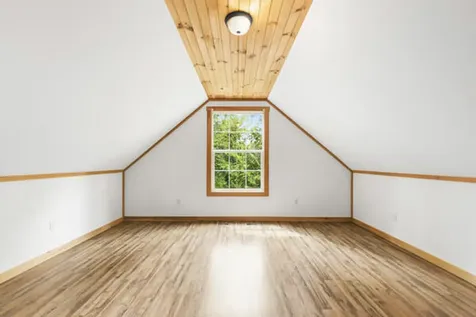 39 Freemont Avenue Baldwin ME 04024