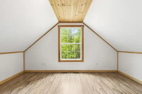 39 Freemont Avenue Baldwin ME 04024