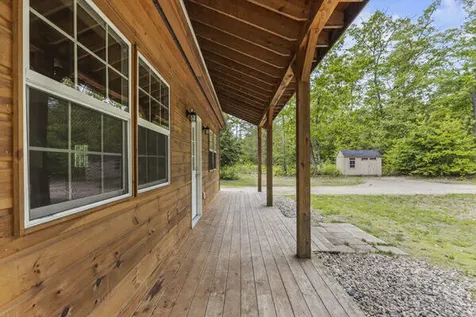 39 Freemont Avenue Baldwin ME 04024