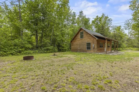 39 Freemont Avenue Baldwin ME 04024