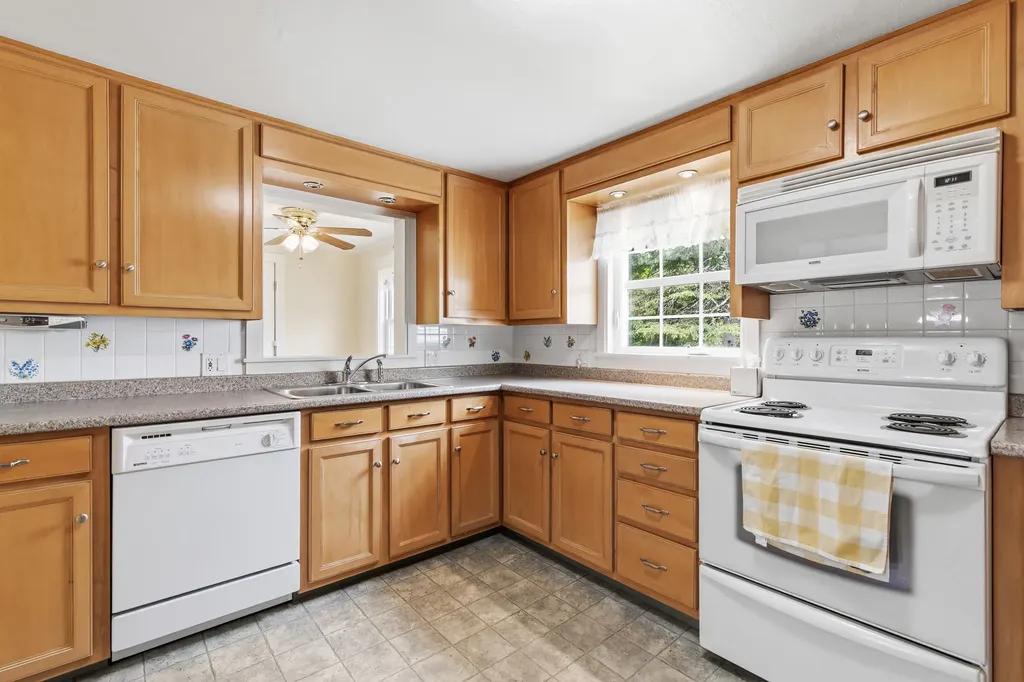 69 Railroad Avenue Sanford ME 04083