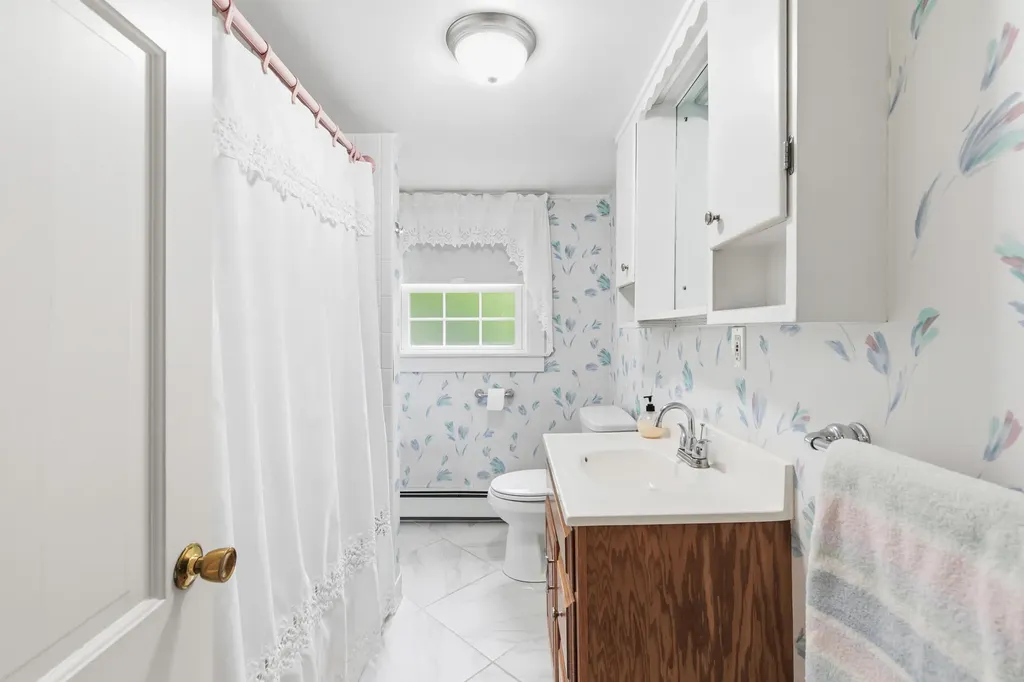 69 Railroad Avenue Sanford ME 04083