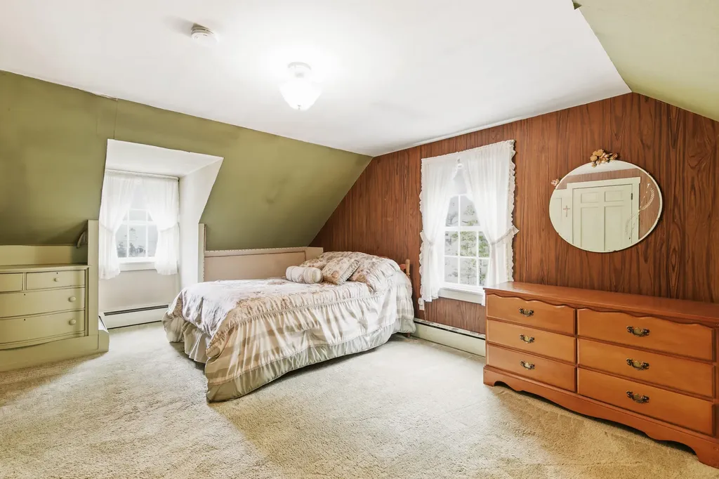 69 Railroad Avenue Sanford ME 04083