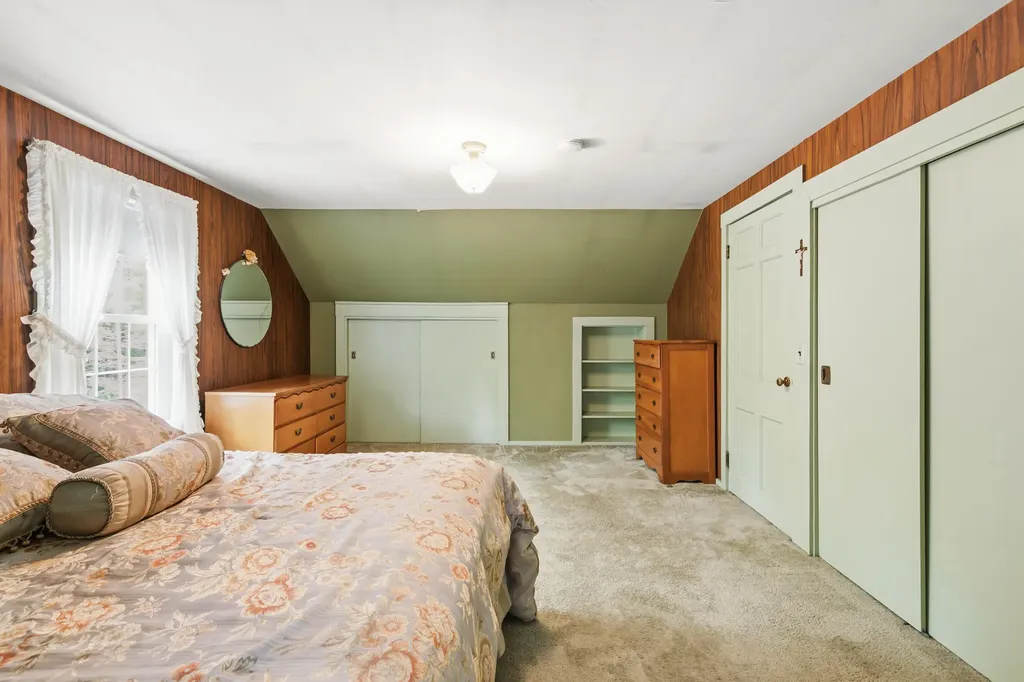 69 Railroad Avenue Sanford ME 04083