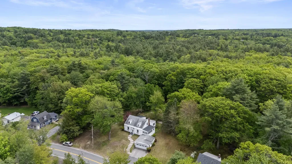 69 Railroad Avenue Sanford ME 04083