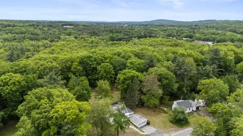 69 Railroad Avenue Sanford ME 04083