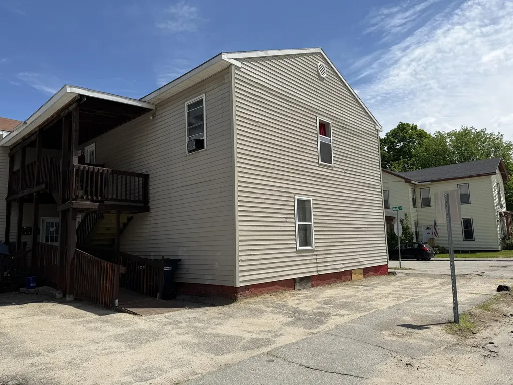 2 Oak Street Auburn ME 04210