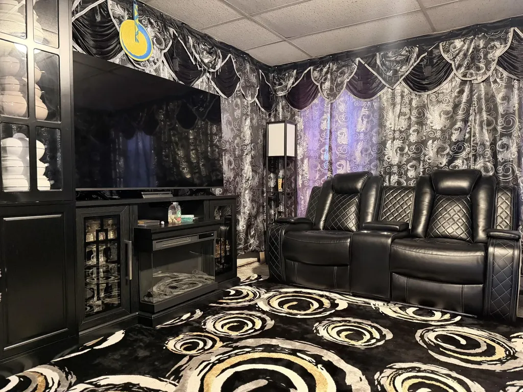 2 Oak Street Auburn ME 04210