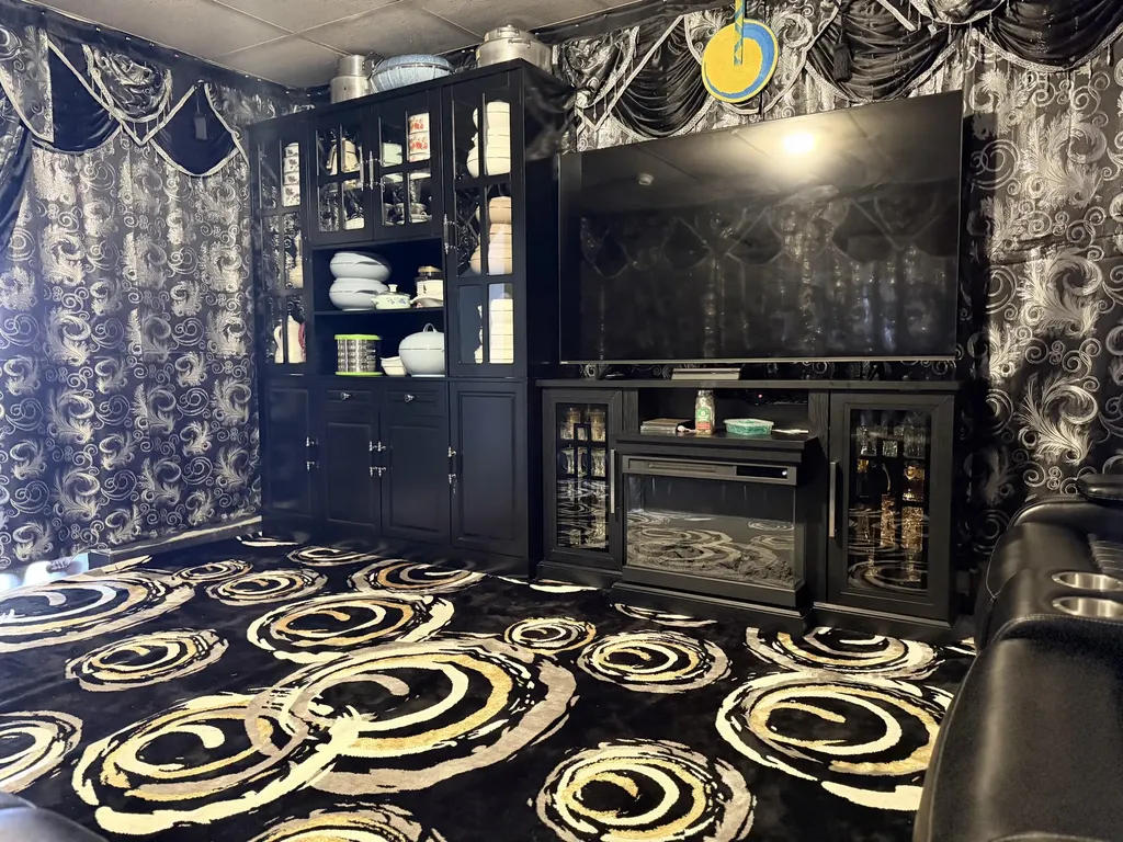2 Oak Street Auburn ME 04210