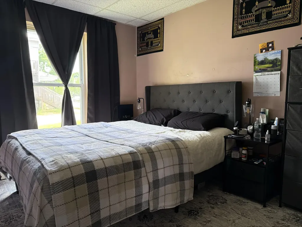 2 Oak Street Auburn ME 04210