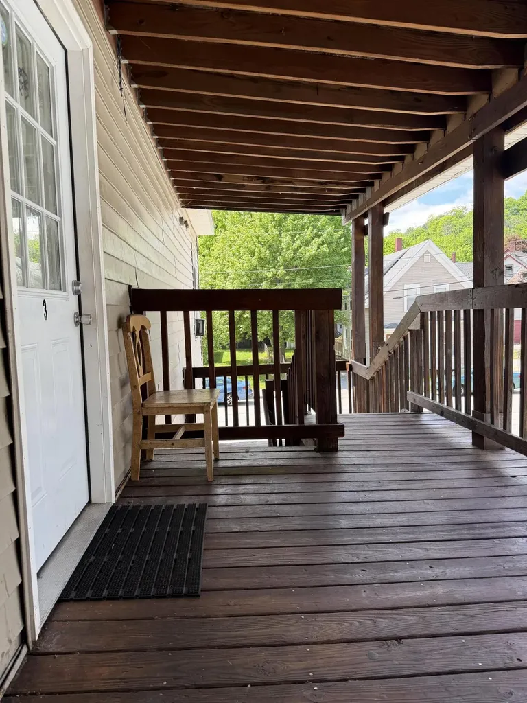 2 Oak Street Auburn ME 04210