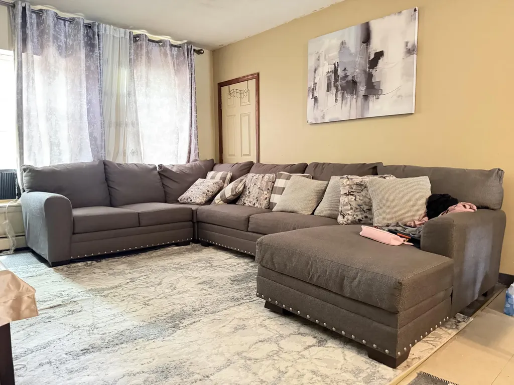 2 Oak Street Auburn ME 04210