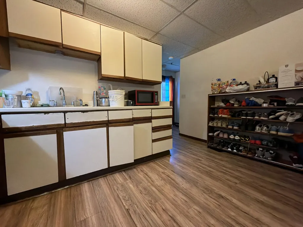 2 Oak Street Auburn ME 04210