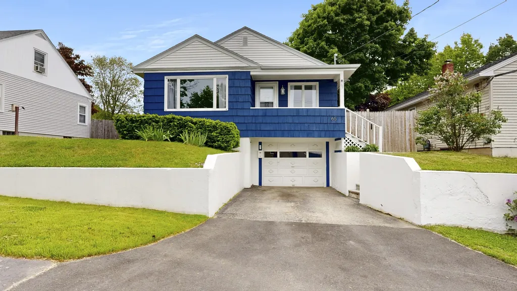 65 Baird Avenue Lewiston ME 04240