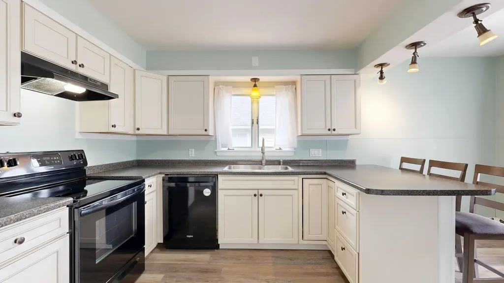 65 Baird Avenue Lewiston ME 04240