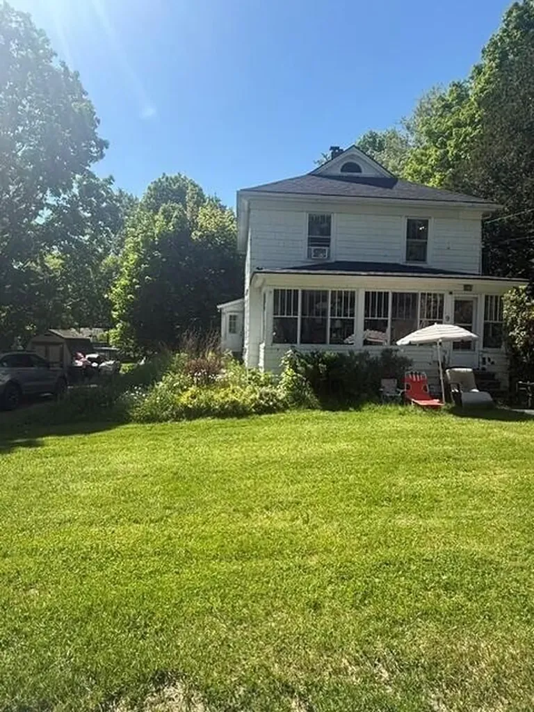 9 Winchester Street Fairfield ME 04937