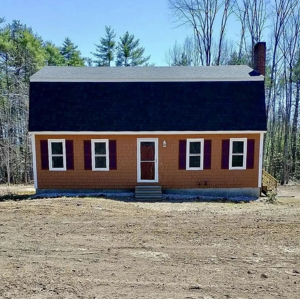 7 Pinecrest Drive Hollis ME 04042