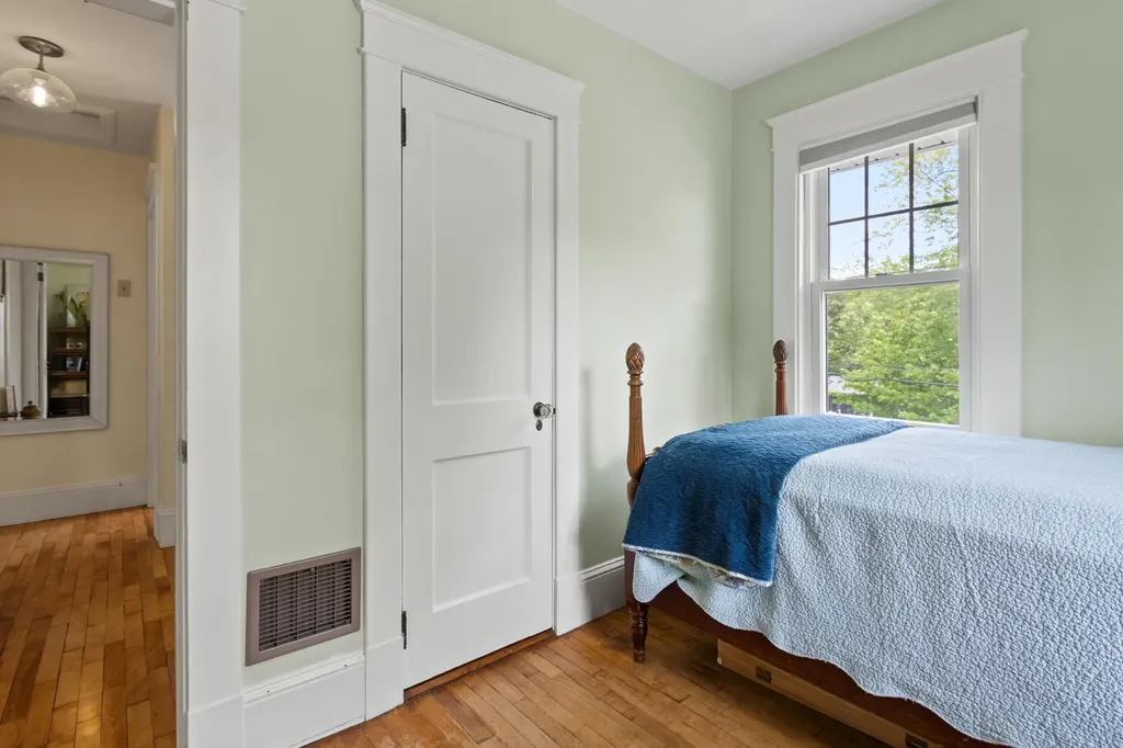 71 Virginia Street Portland ME 04103