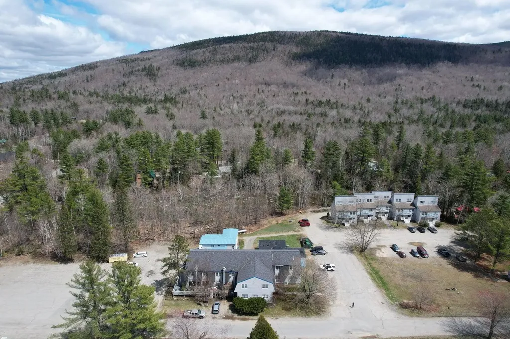 1209 Valley Crossing Carrabassett Valley ME 04947