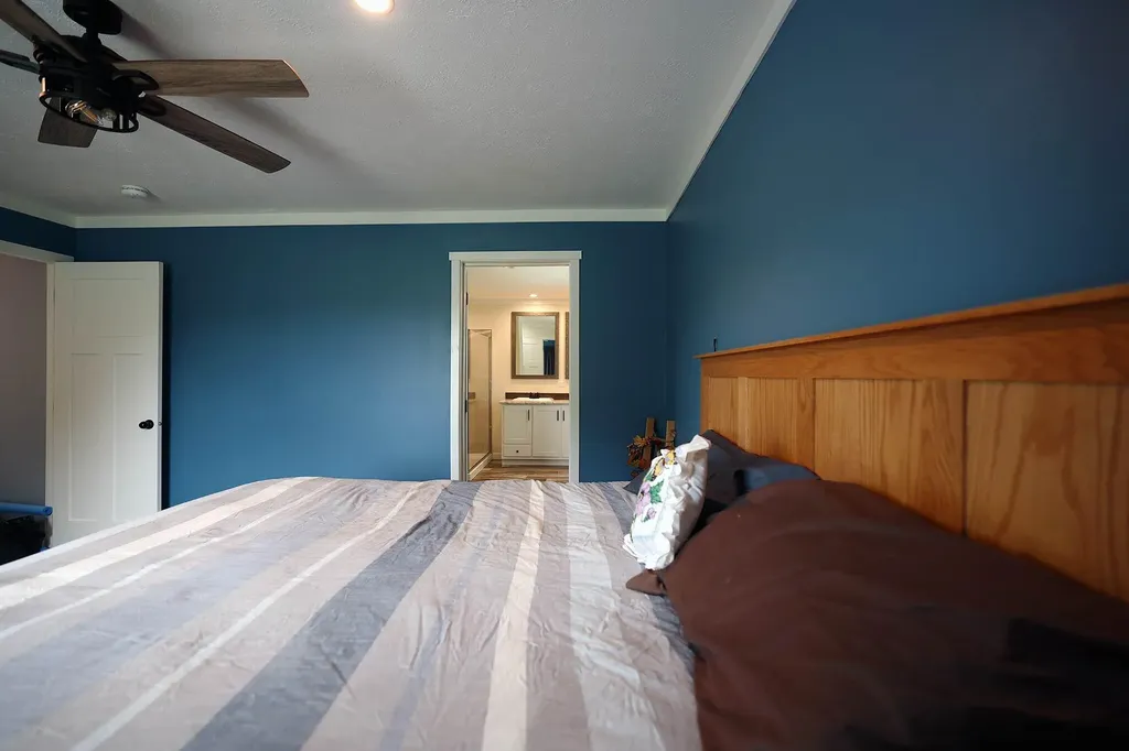 21 Rosie Lane Pittston ME 04345