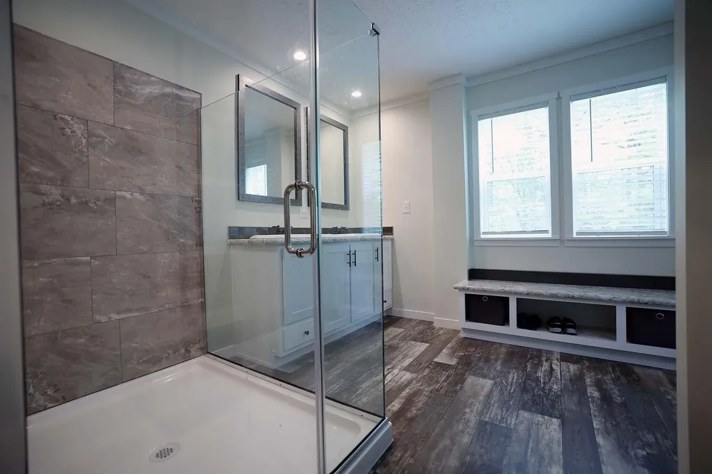 21 Rosie Lane Pittston ME 04345