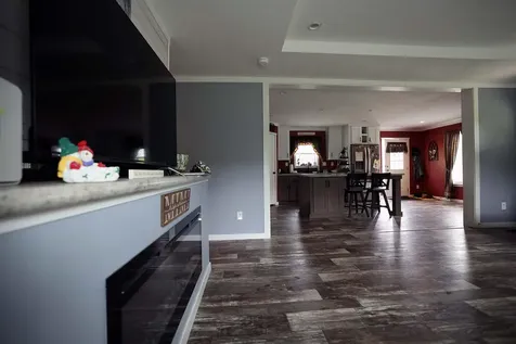 21 Rosie Lane Pittston ME 04345