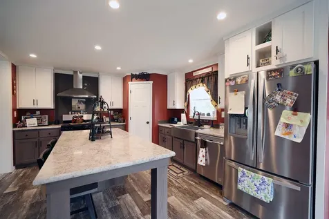 21 Rosie Lane Pittston ME 04345