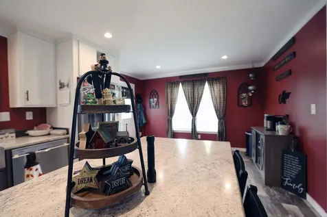 21 Rosie Lane Pittston ME 04345