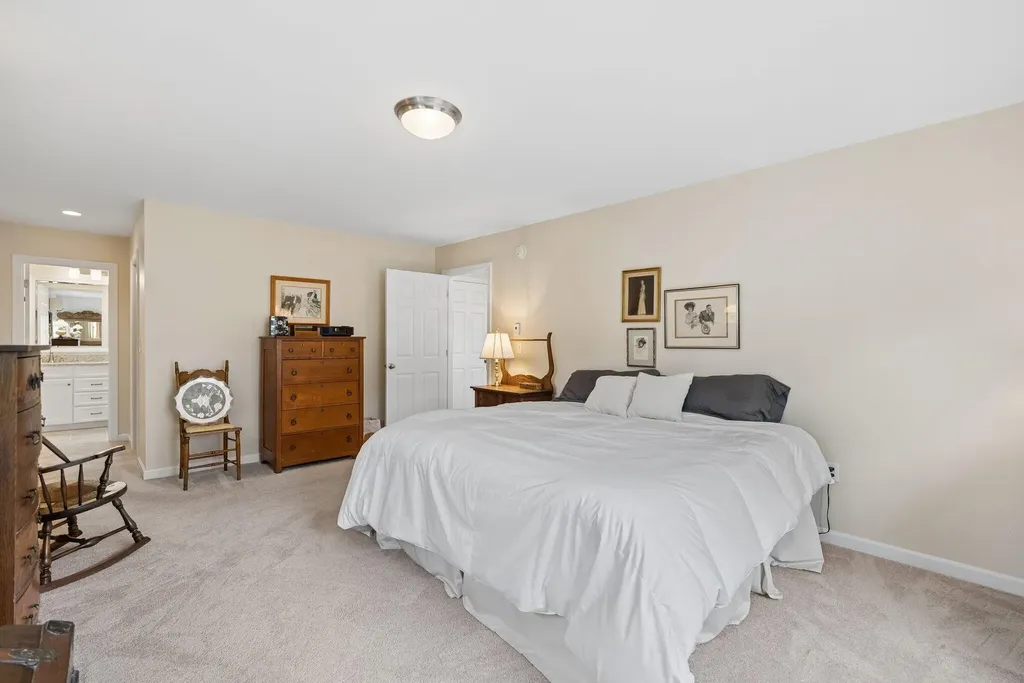 4 Ivy Way Brunswick ME 04011